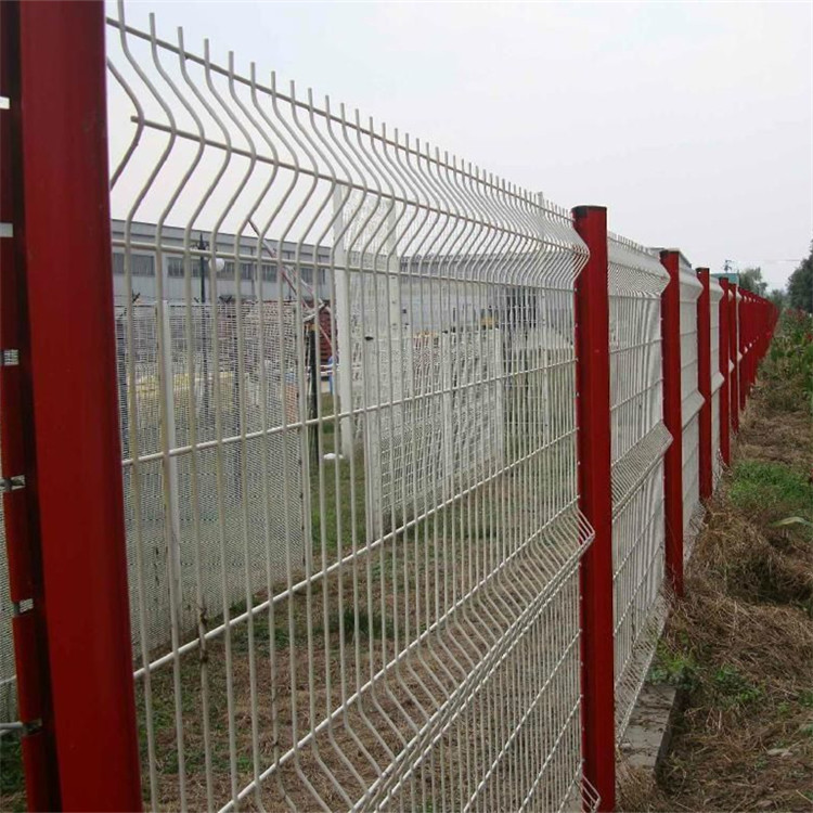 桃型立柱護欄網案例展示圖片2